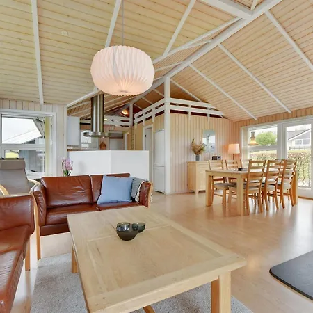 Ferienhaus Deline - 250m From The Sea By Interhome