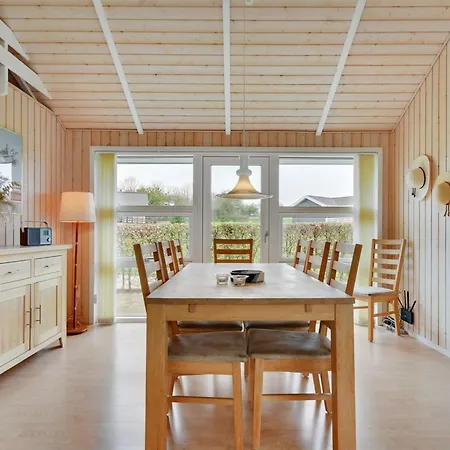 Ferienhaus Deline - 250m From The Sea By Interhome