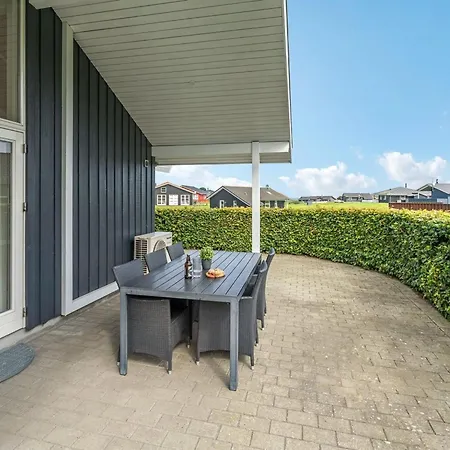 Holiday home Deline - 250m From The Sea By Interhome