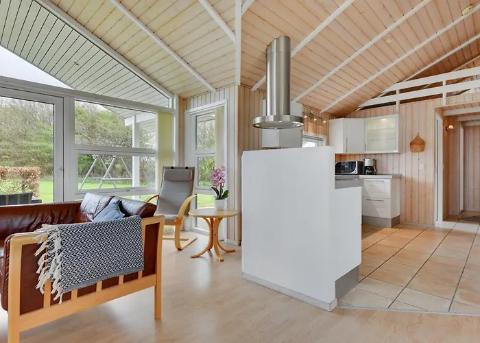 Holiday home Deline - 250m From The Sea By Interhome